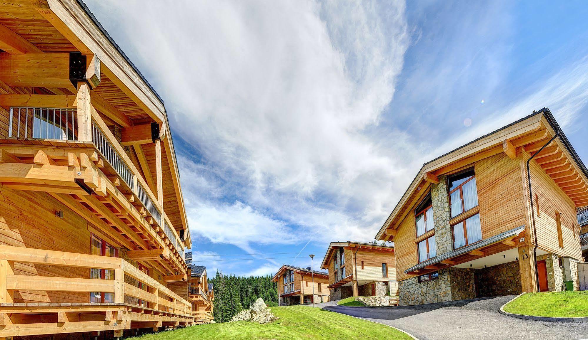 Chalets Jasna Collection Centrum เดมานอฟสกา โดลินา ภายนอก รูปภาพ
